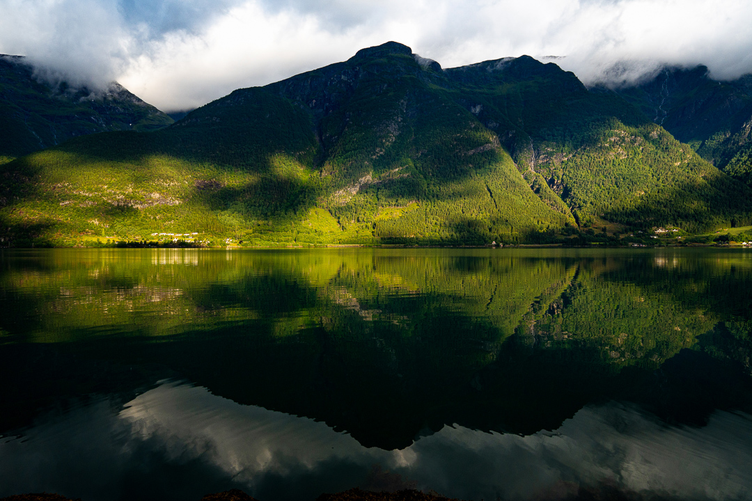 Atmospheric architectural landscape in Europe captured by Baptiste Mercier