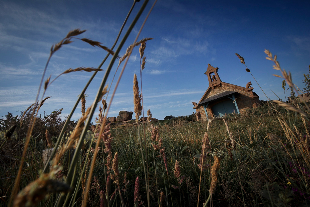 Atmospheric architectural landscape in Europe captured by Baptiste Mercier