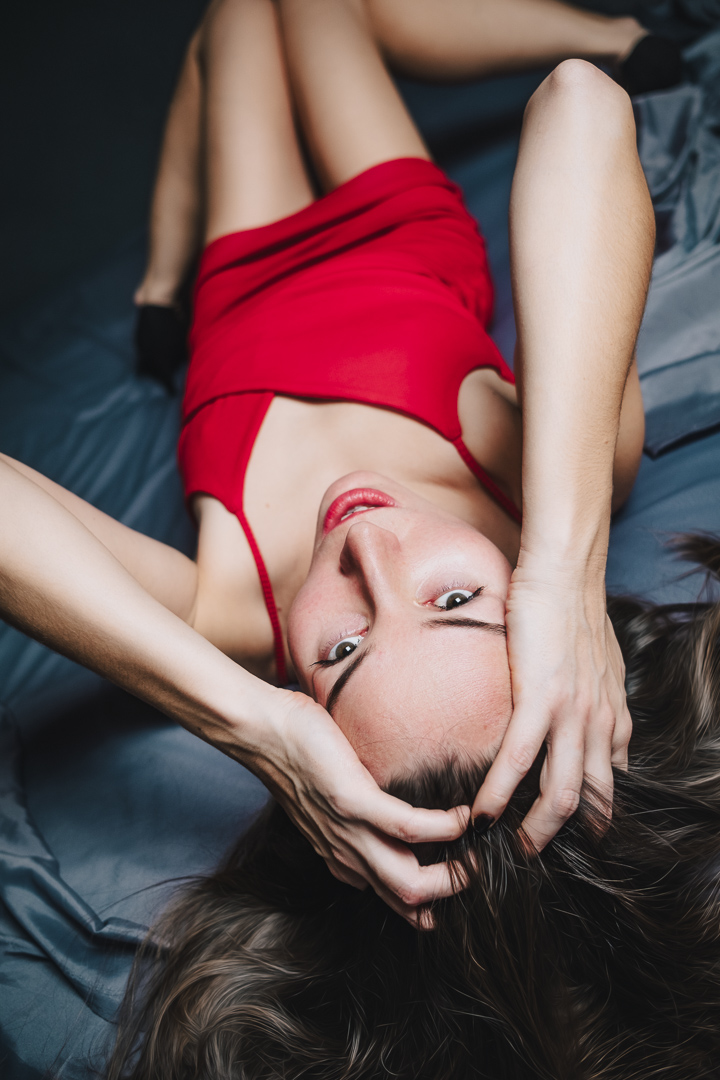 Editorial studio portrait session in Berlin captured by Baptiste Mercier