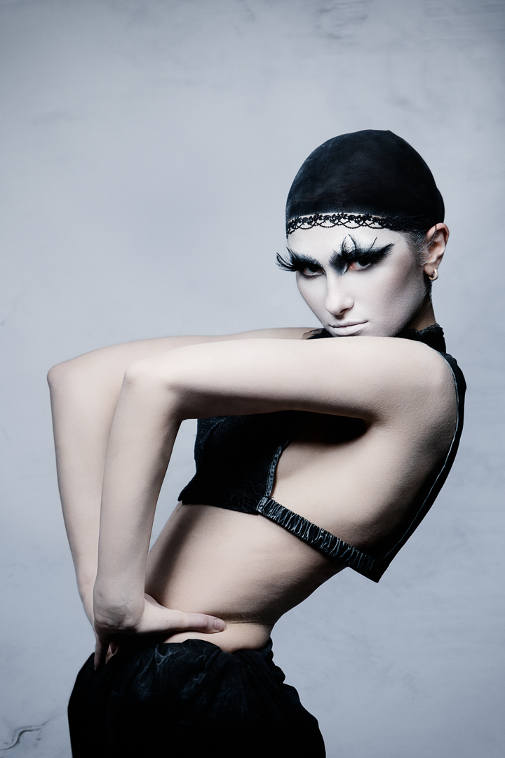 Editorial studio portrait session in Berlin captured by Baptiste Mercier